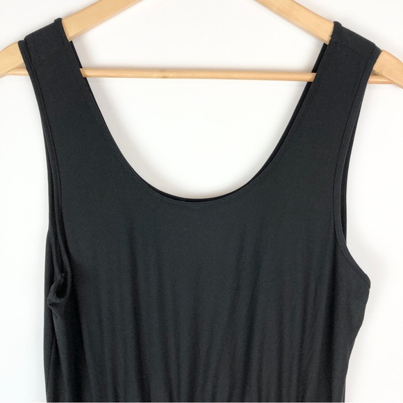 Terra & Sky Black Sleeveless Shorts Romper with Pockets - Picture 3 of 10